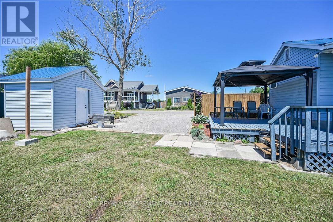 86 Lakeshore Road, Haldimand, Ontario  N0A 1P0 - Photo 29 - X12333579