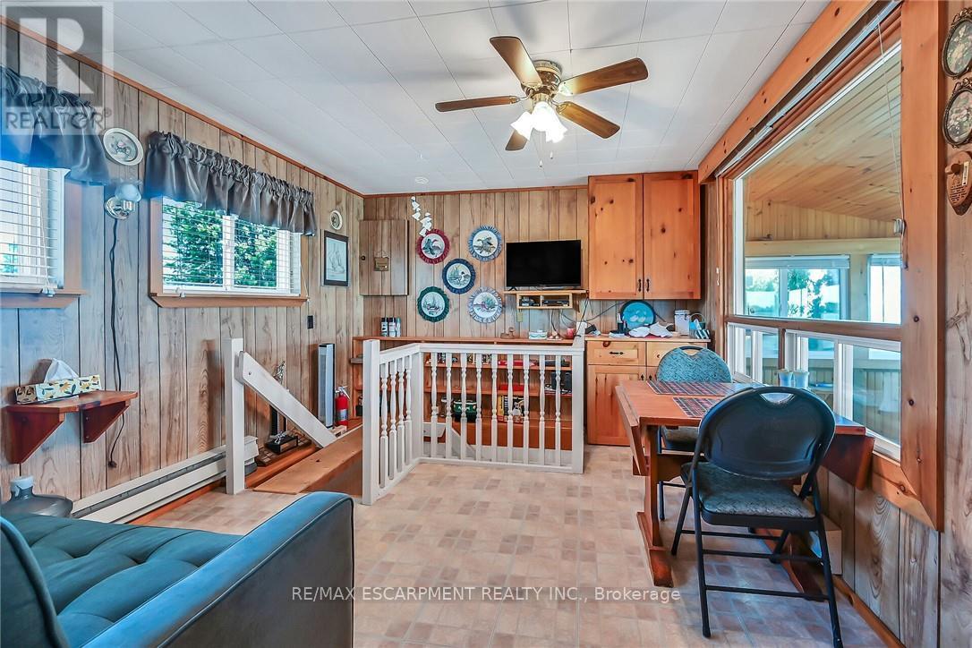 86 Lakeshore Road, Haldimand, Ontario  N0A 1P0 - Photo 9 - X12333579