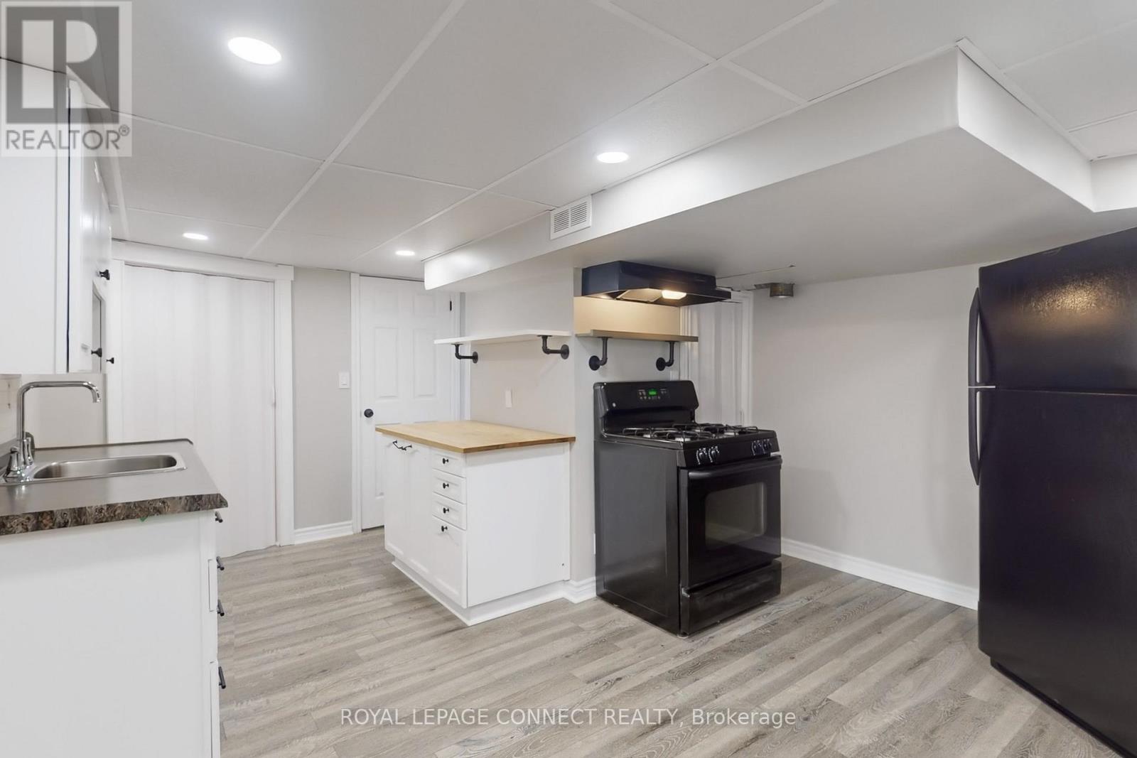 Bsmt - 326 Rosedale Drive W, Whitby, Ontario  L1N 1Z3 - Photo 10 - E12502732