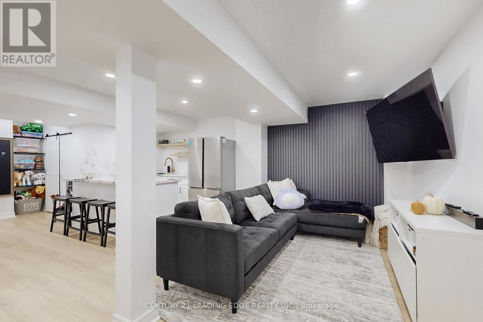 66 Fruitful Crescent, Whitby, Ontario  L1P 0N3 - Photo 39 - E12502760