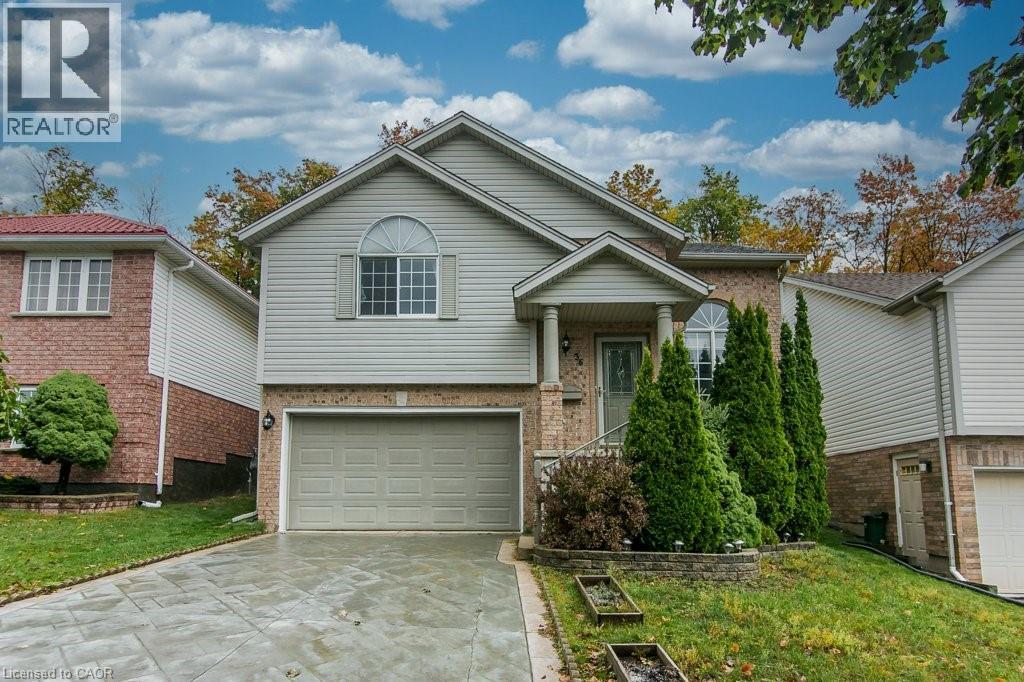 36 DUNNIGAN Drive, Kitchener, Ontario