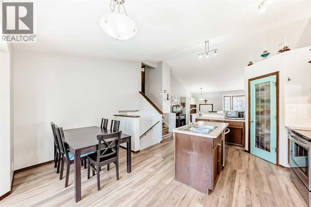 283 Highland Circle, Strathmore, Alberta  T1P 1V5 - Photo 8 - A2251565