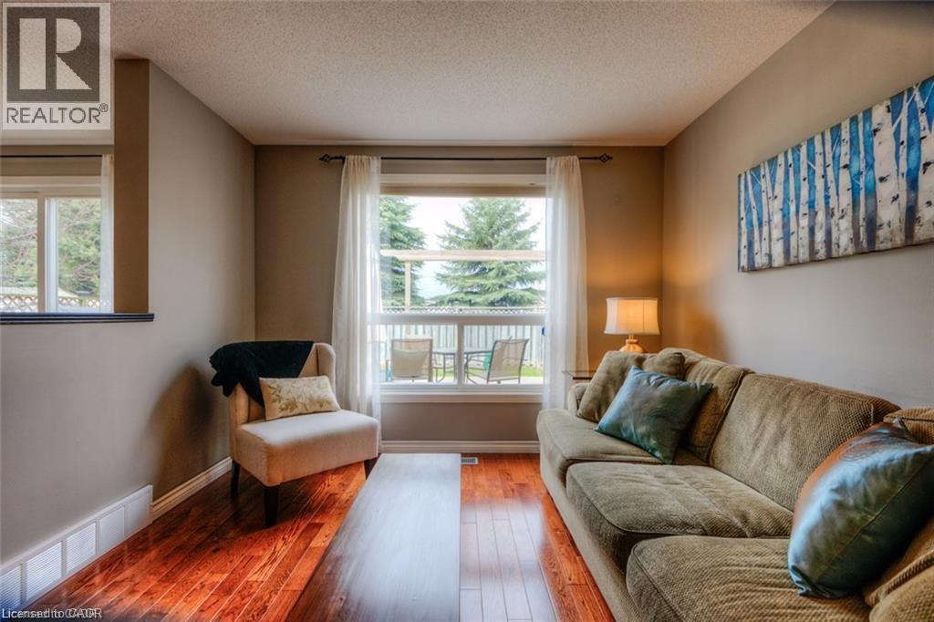 543 Chesapeake Crescent, Waterloo, Ontario  N2K 4G2 - Photo 11 - 40784844