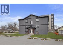 120 CENTRE STREET Unit# 2B, Essex, Ontario