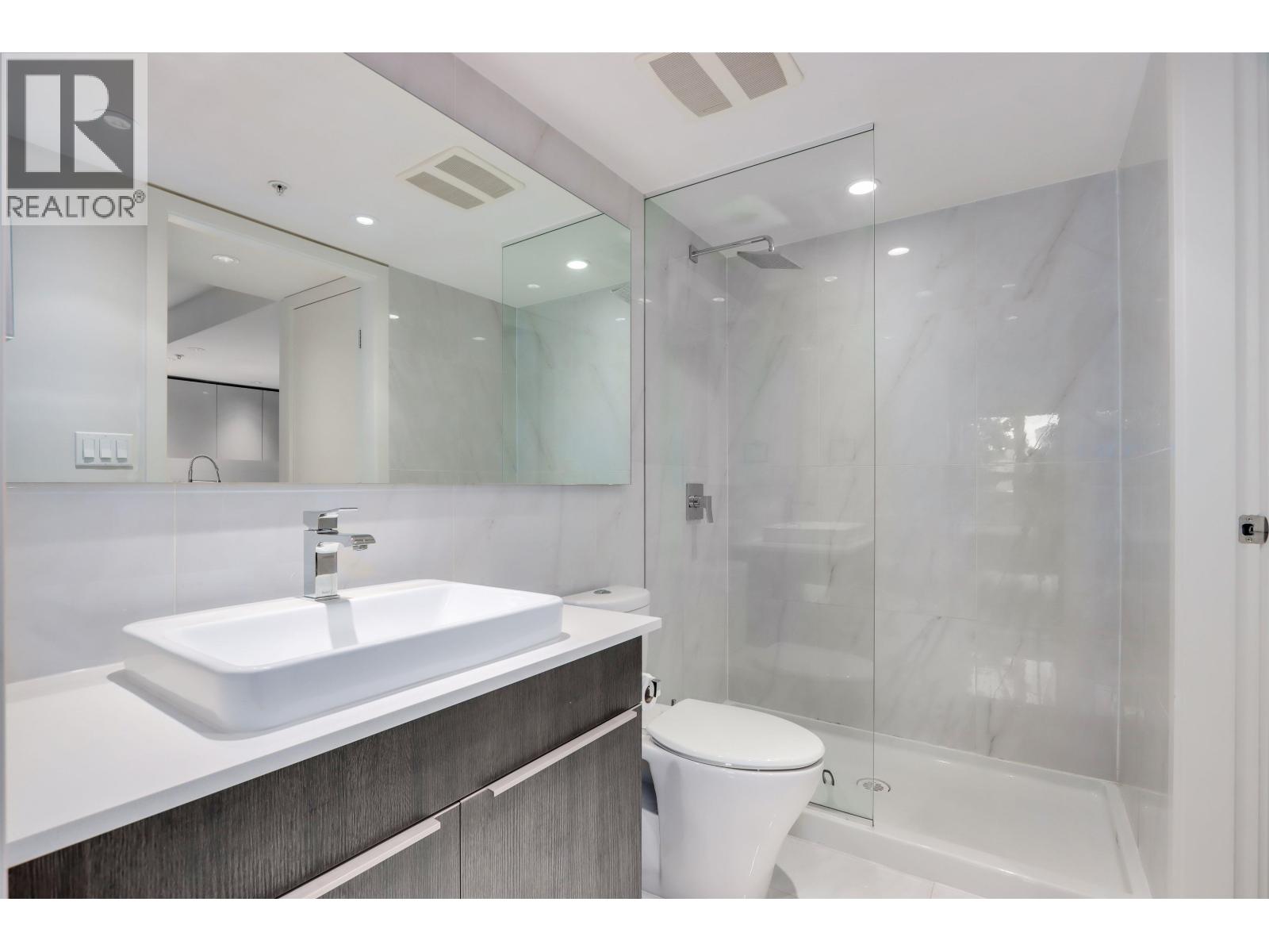 327 1588 E Hastings Street, Vancouver, British Columbia  V5L 0B8 - Photo 9 - R3055469