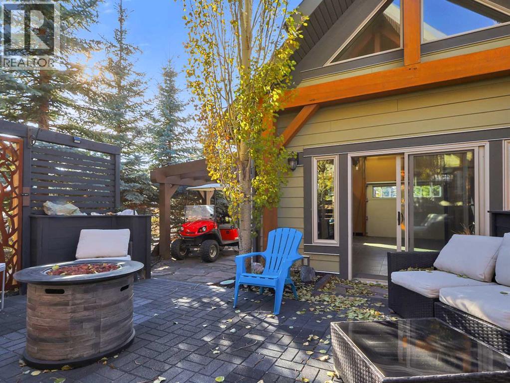 256 Cottageclub Crescent, Rural Rocky View County, Alberta  T4C 1B1 - Photo 7 - A2265981