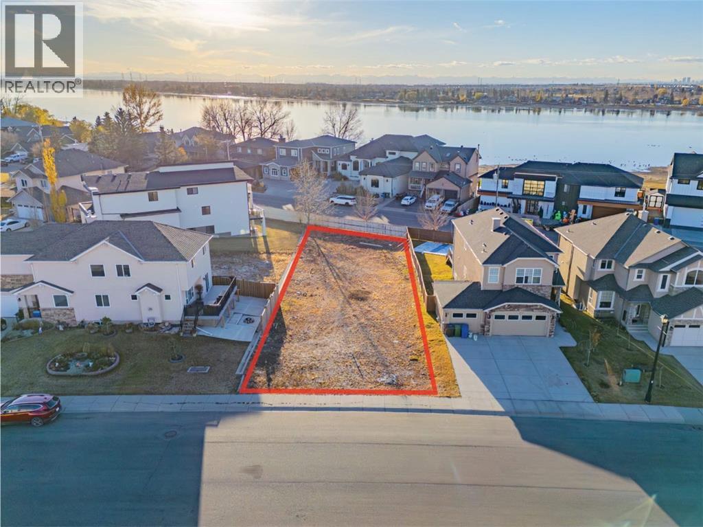 479 East Lakeview Road, Chestermere, Alberta  T1X 0A2 - Photo 3 - A2267804