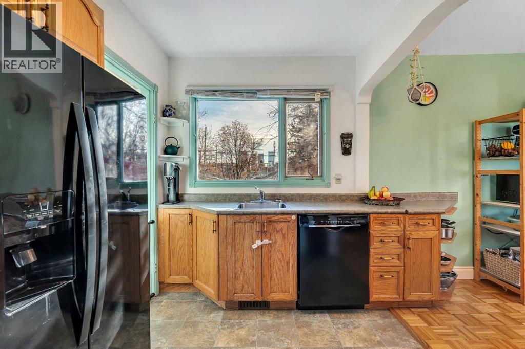 129 18 Avenue Nw, Calgary, Alberta  T2M 0S9 - Photo 12 - A2267878