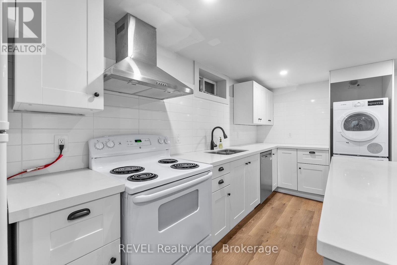 Lower - 8407 Mears Crescent, Niagara Falls, Ontario  L2G 6Y3 - Photo 6 - X12502948