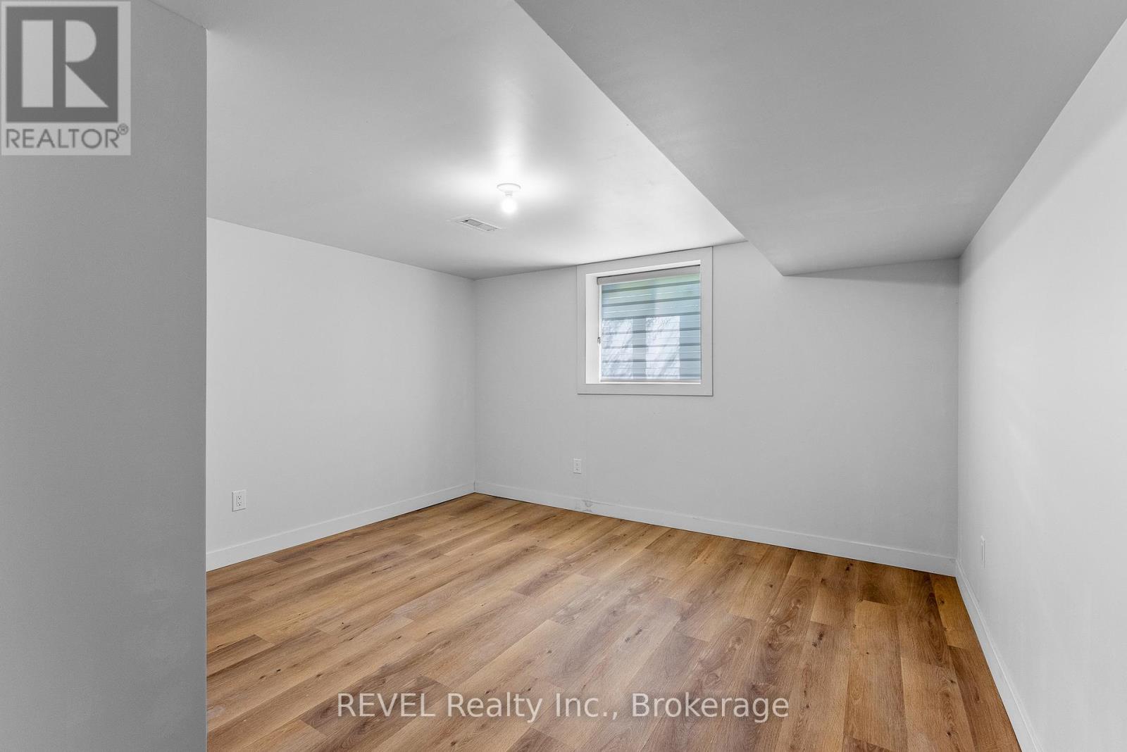 Lower - 8407 Mears Crescent, Niagara Falls, Ontario  L2G 6Y3 - Photo 9 - X12502948