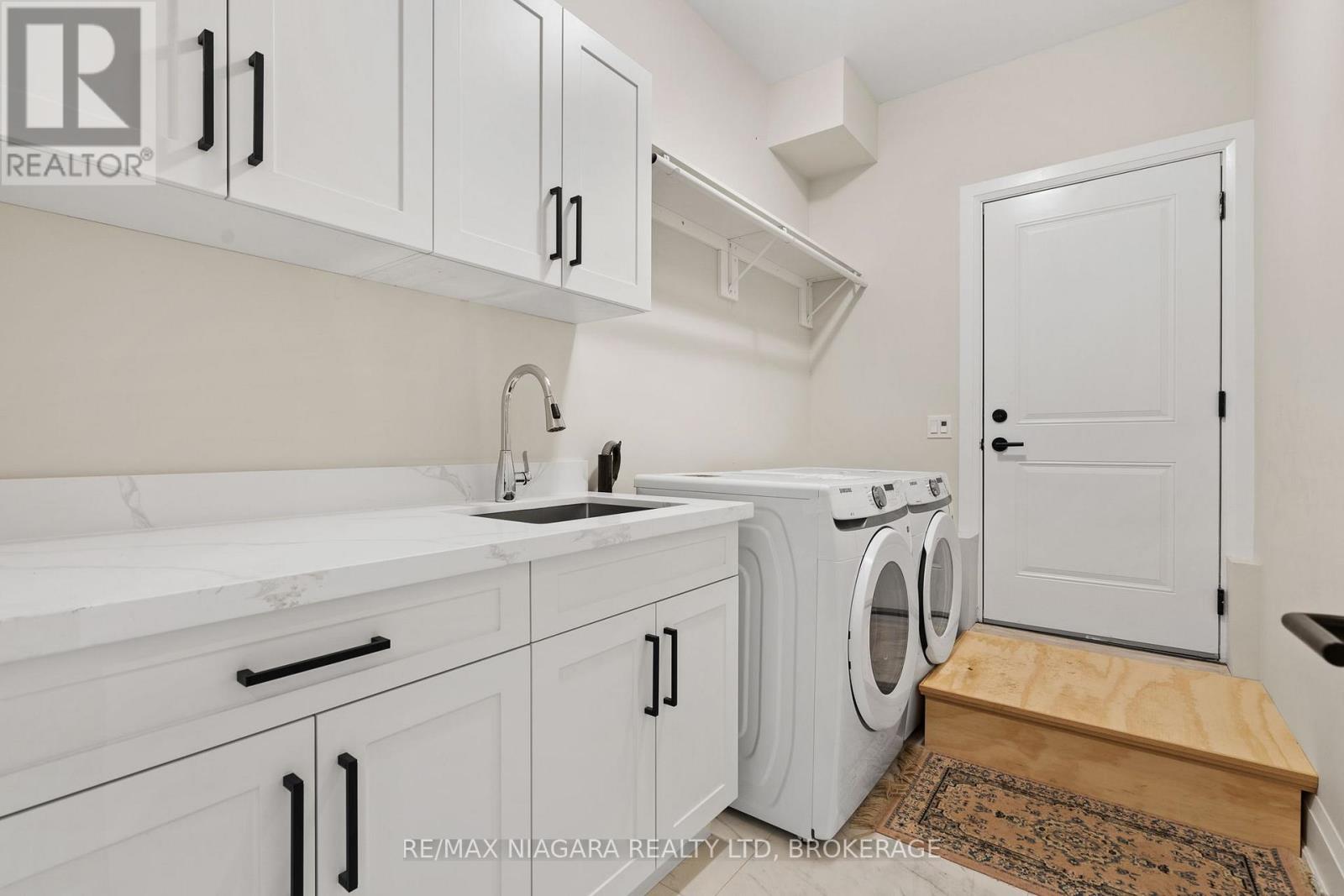 13 Kenmir Avenue, Niagara-On-The-Lake (St. Davids), Ontario  L0S 1J0 - Photo 24 - X12503056