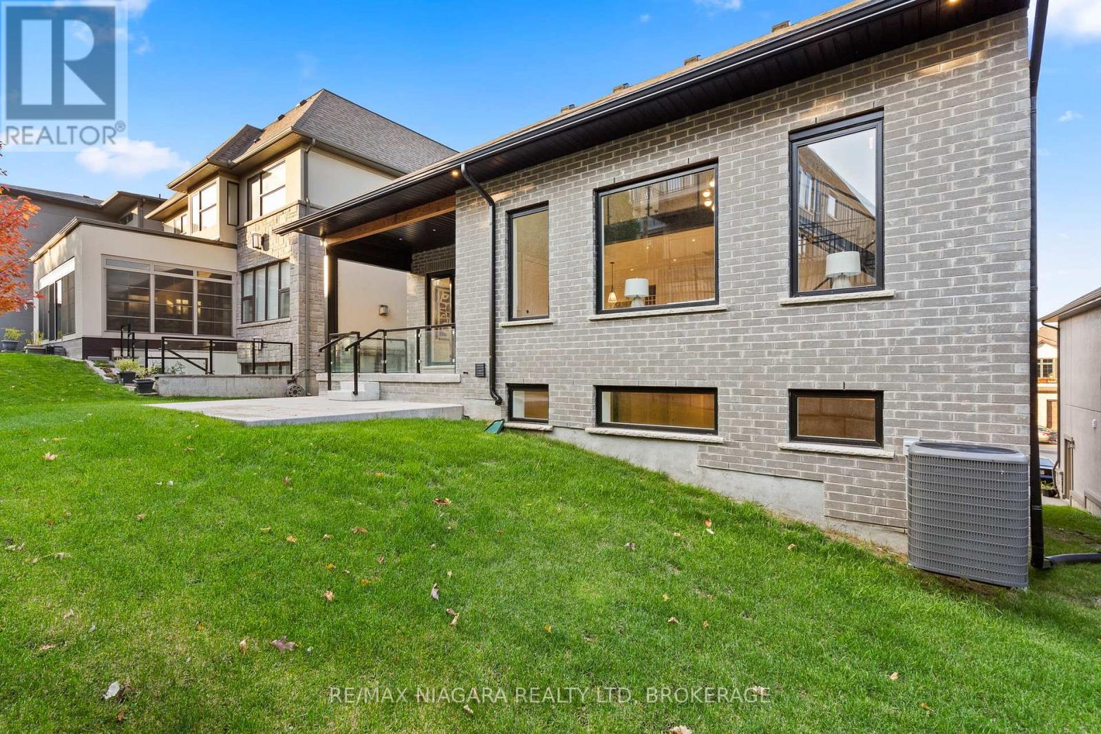 13 Kenmir Avenue, Niagara-On-The-Lake (St. Davids), Ontario  L0S 1J0 - Photo 42 - X12503056