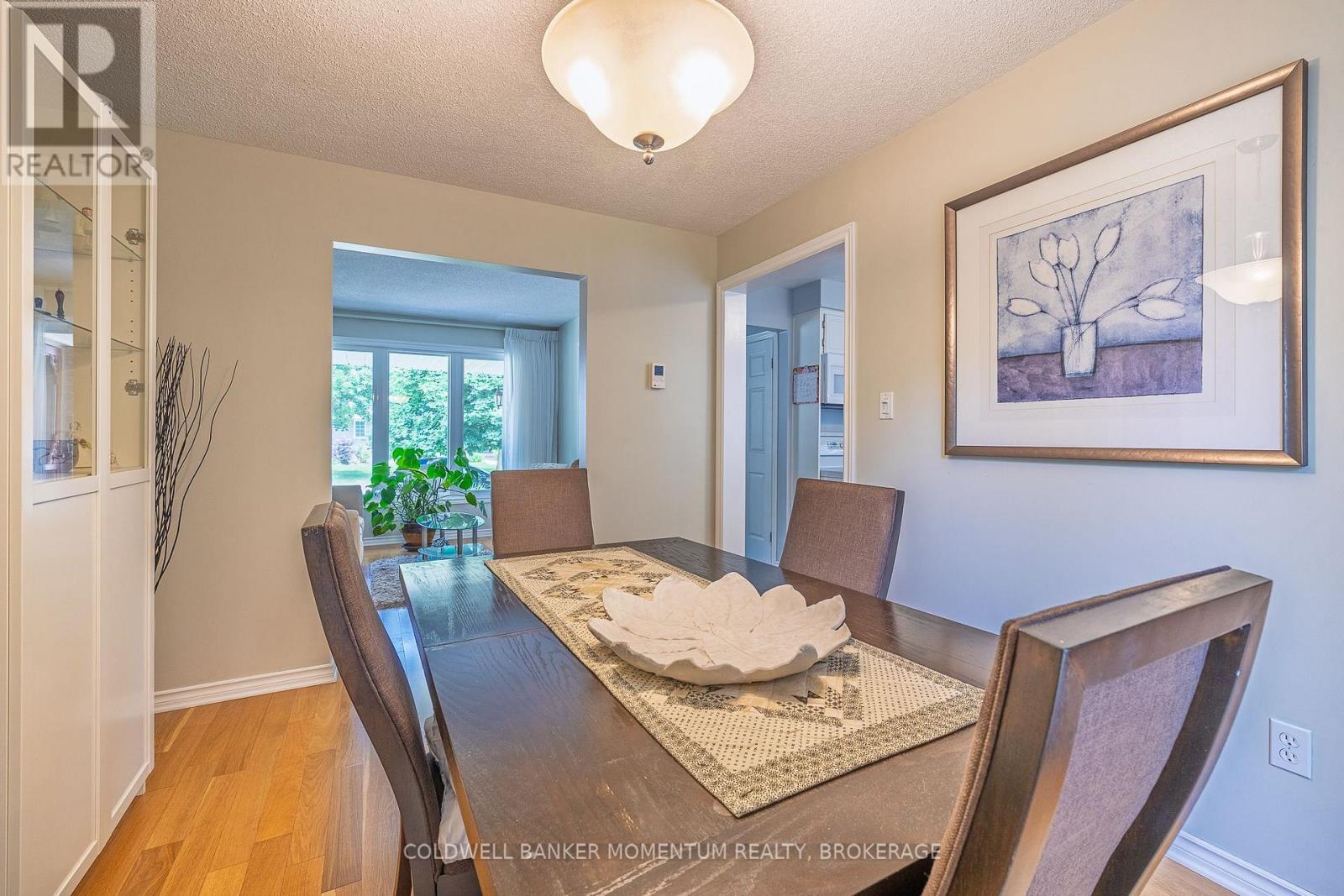 4544 Ivy Gardens Crescent, Lincoln, Ontario L0R 1C9 - Photo 14 - X12503088