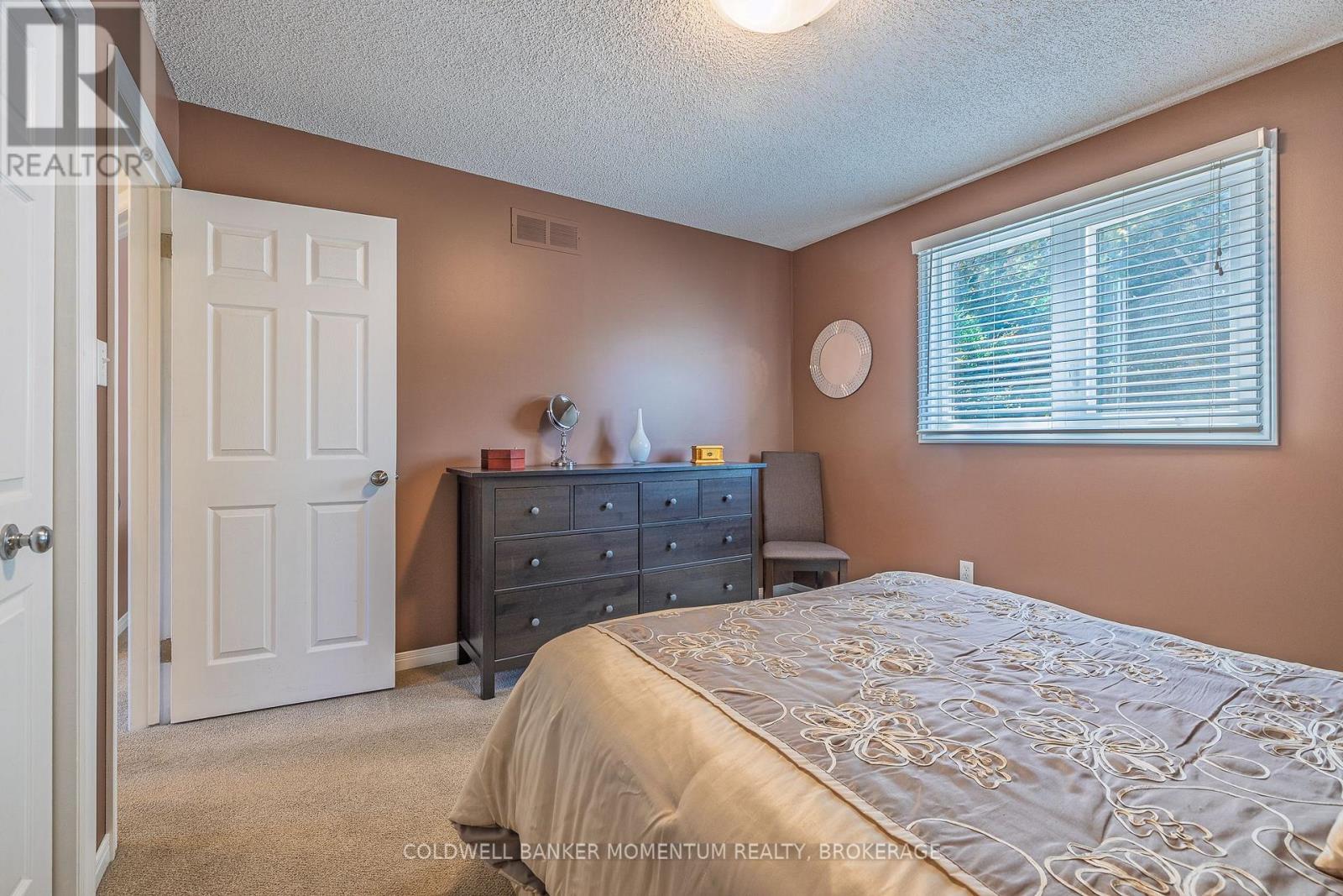 4544 Ivy Gardens Crescent, Lincoln, Ontario L0R 1C9 - Photo 27 - X12503088