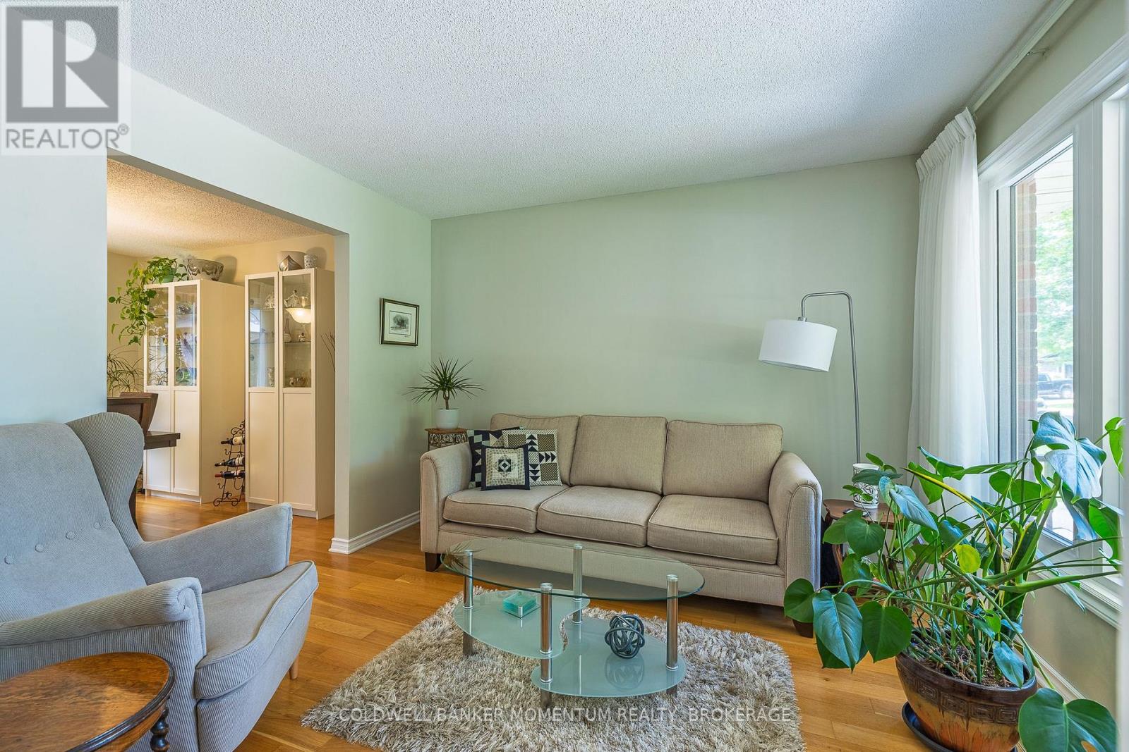 4544 Ivy Gardens Crescent, Lincoln, Ontario L0R 1C9 - Photo 9 - X12503088