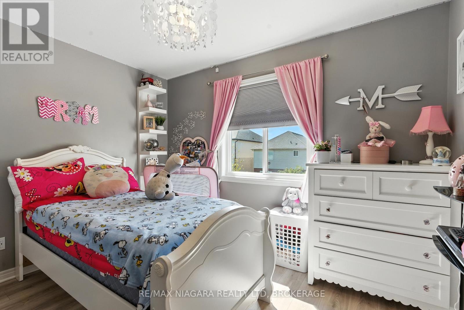 6063 Fausta Boulevard, Niagara Falls (Forestview), Ontario  L2H 0J1 - Photo 21 - X12503122