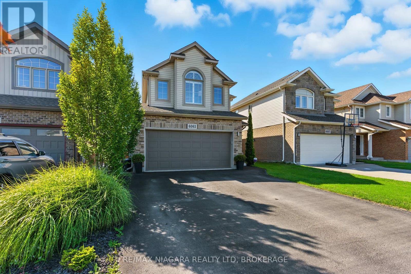 6063 Fausta Boulevard, Niagara Falls (Forestview), Ontario  L2H 0J1 - Photo 3 - X12503122