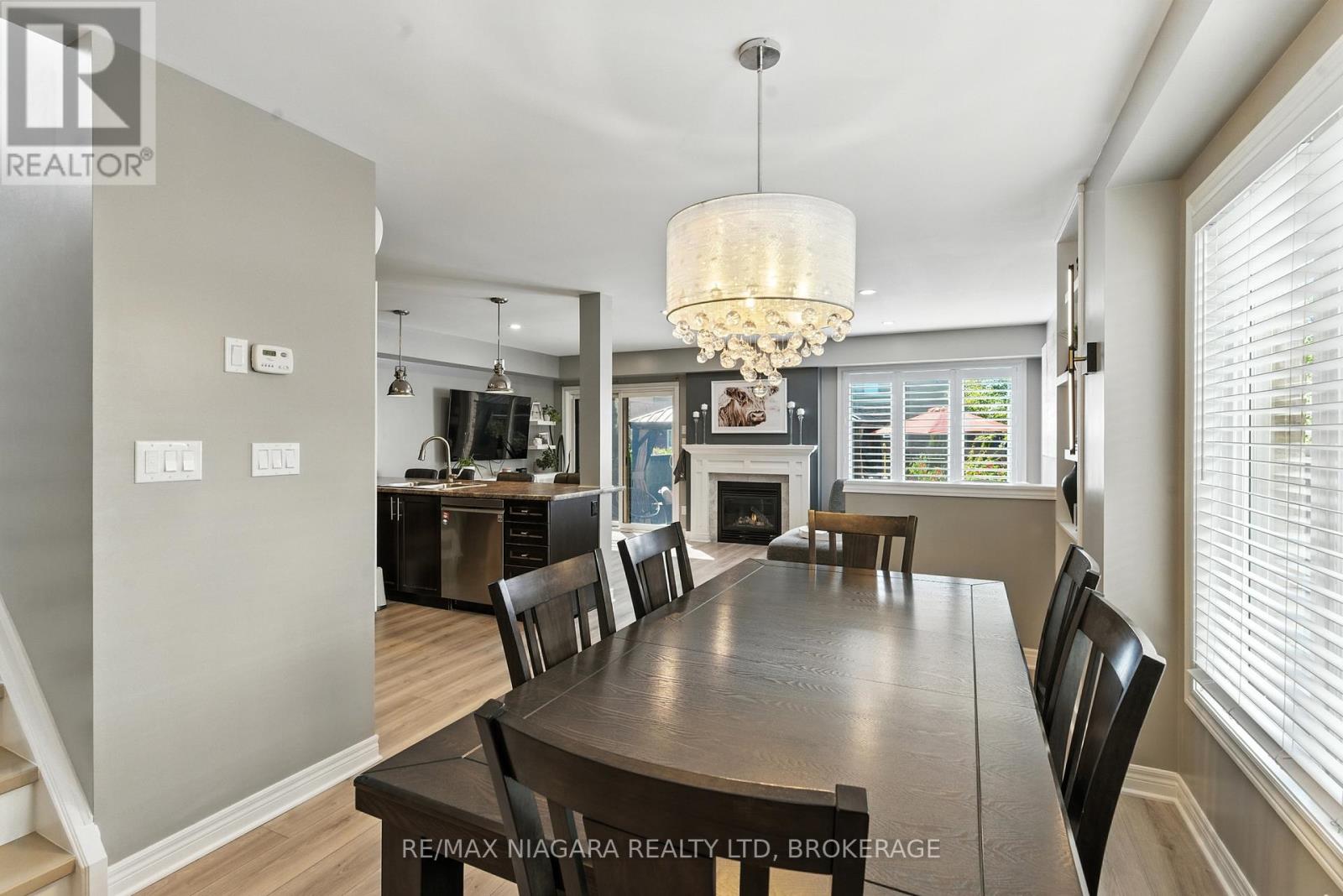 6063 Fausta Boulevard, Niagara Falls (Forestview), Ontario  L2H 0J1 - Photo 5 - X12503122