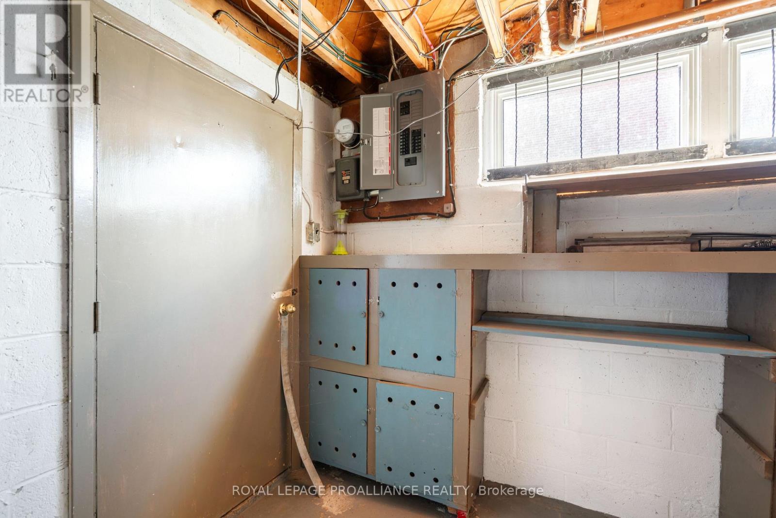 133 Victor Road, Prescott, Ontario  K0E 1T0 - Photo 24 - X12502790