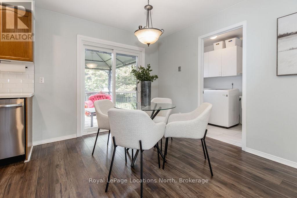 52 Royal Beech Drive, Wasaga Beach, Ontario  L0L 2P0 - Photo 7 - S12502926