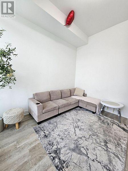 116 - 185 Deerfield Road, Newmarket, Ontario  L3Y 0G7 - Photo 17 - N12499198