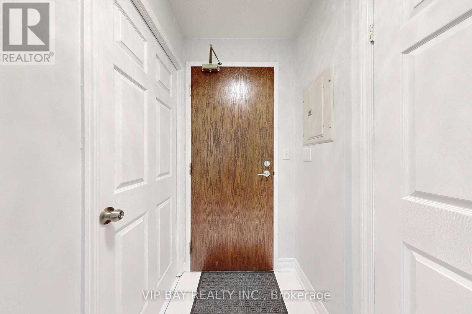 110 - 3 Ellesmere Street, Richmond Hill, Ontario  L4B 4N2 - Photo 23 - N12502664