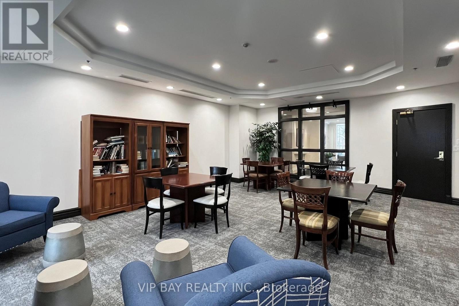 110 - 3 Ellesmere Street, Richmond Hill, Ontario  L4B 4N2 - Photo 29 - N12502664