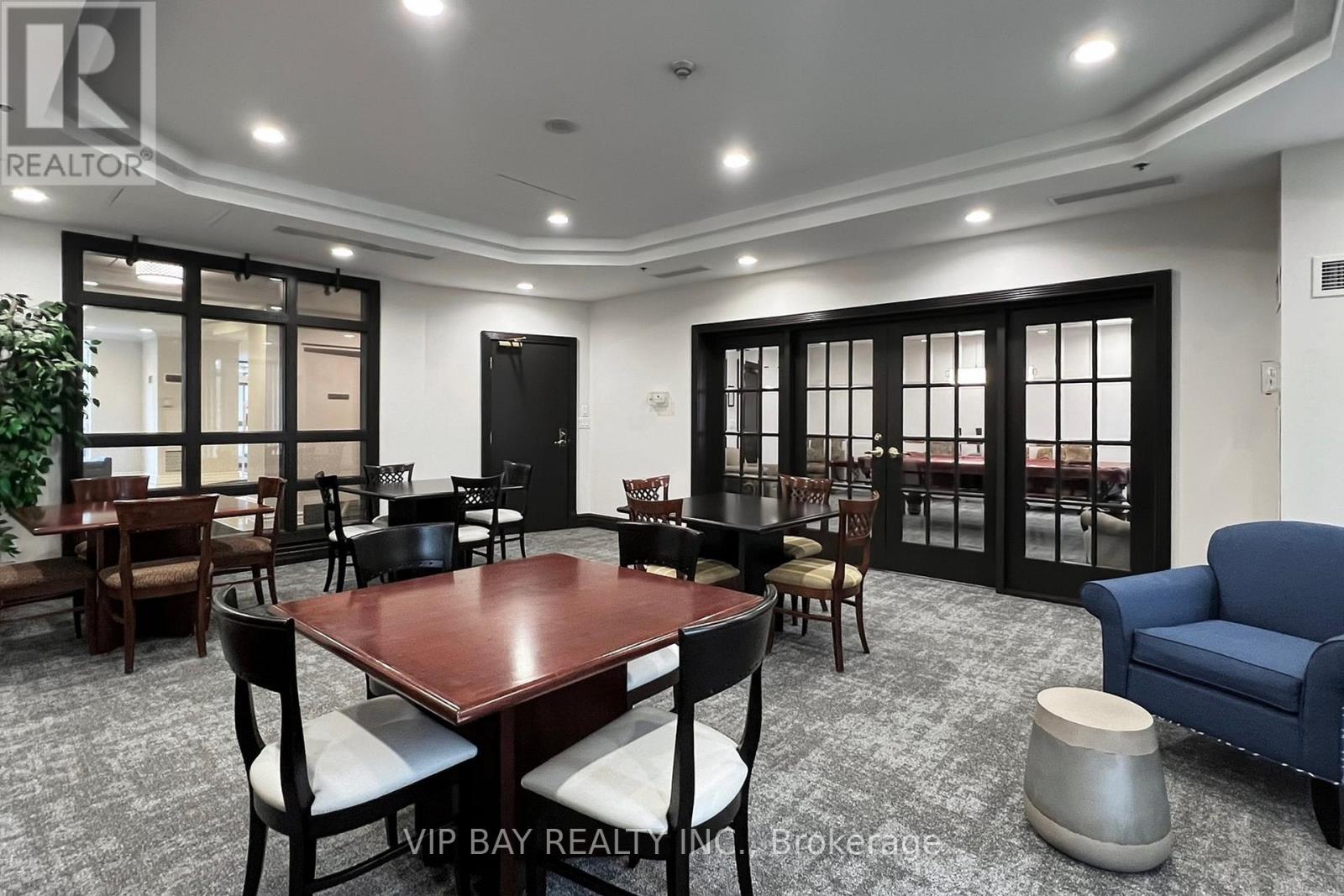 110 - 3 Ellesmere Street, Richmond Hill, Ontario  L4B 4N2 - Photo 34 - N12502664