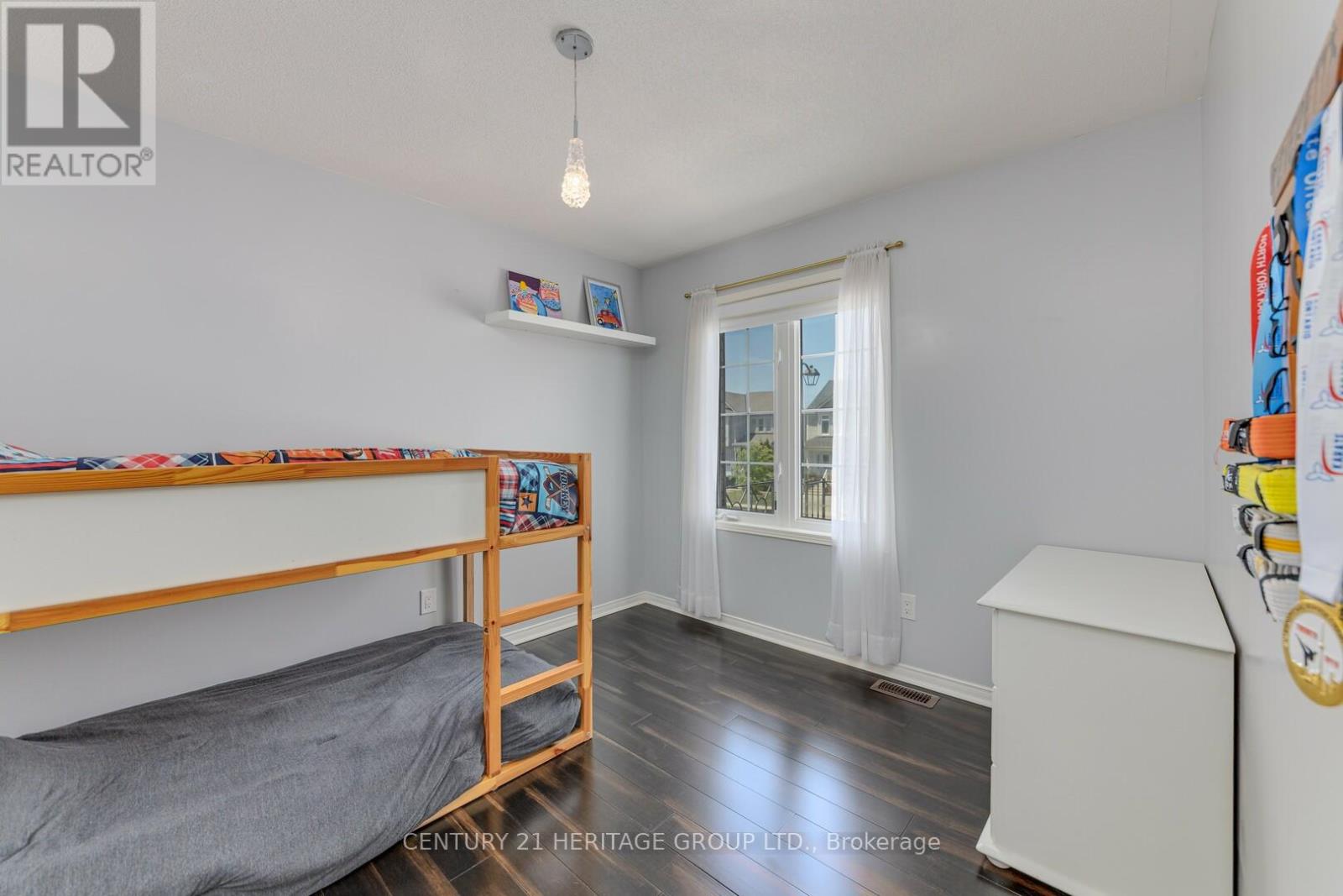 735 Miller Park Avenue, Bradford West Gwillimbury (Bradford), Ontario  L3Z 0L8 - Photo 14 - N12502680