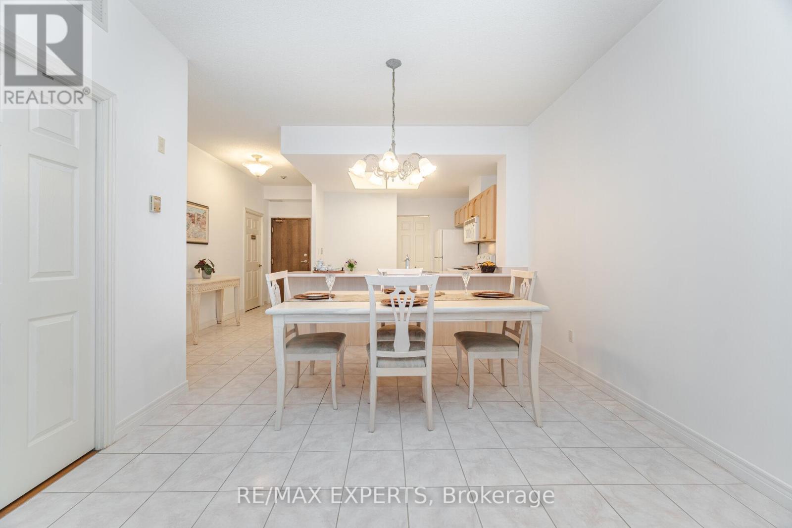 121 Woodbridge Avenue, Vaughan, Ontario  L4L 2S6 - Photo 17 - N12502694