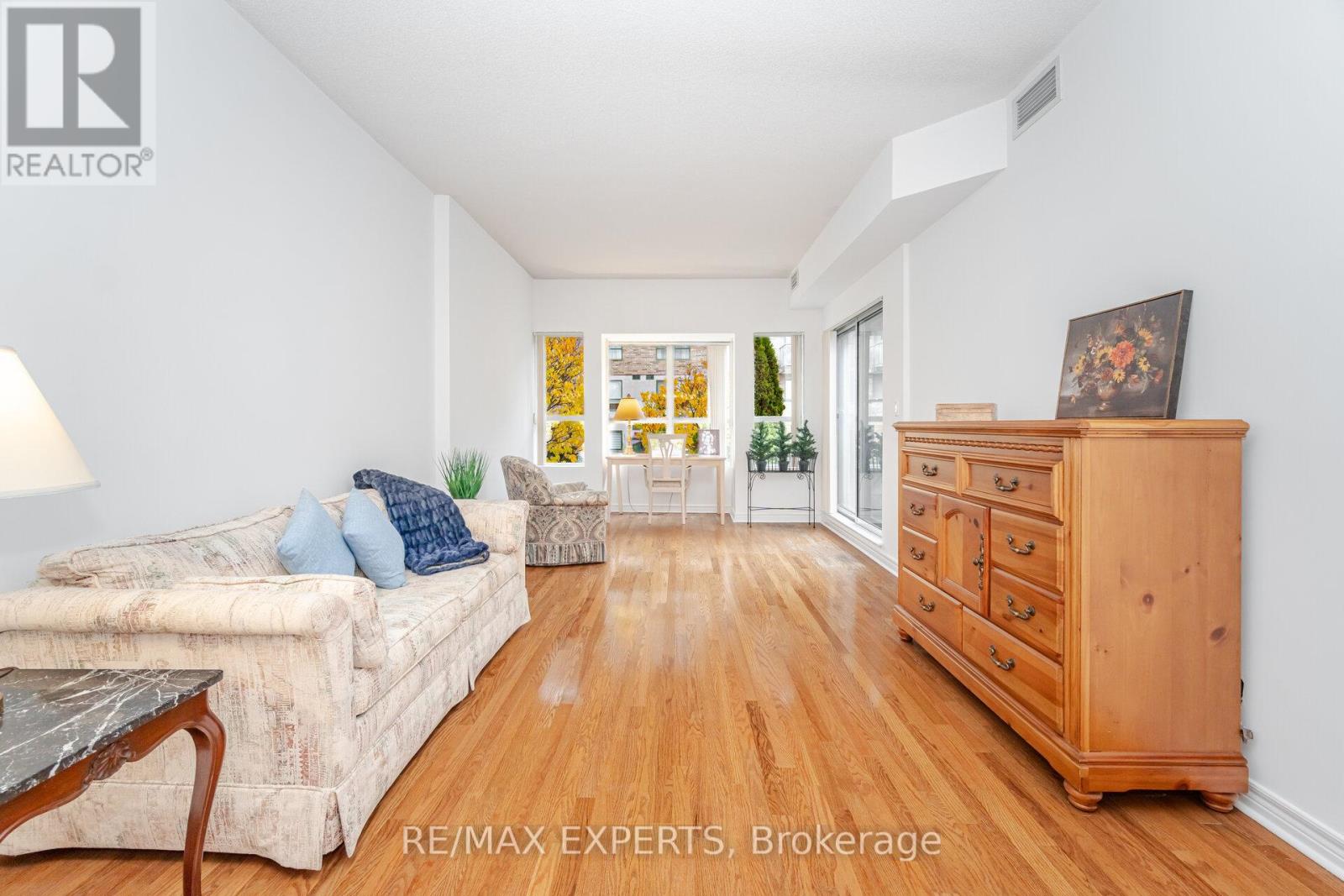 121 Woodbridge Avenue, Vaughan, Ontario  L4L 2S6 - Photo 21 - N12502694