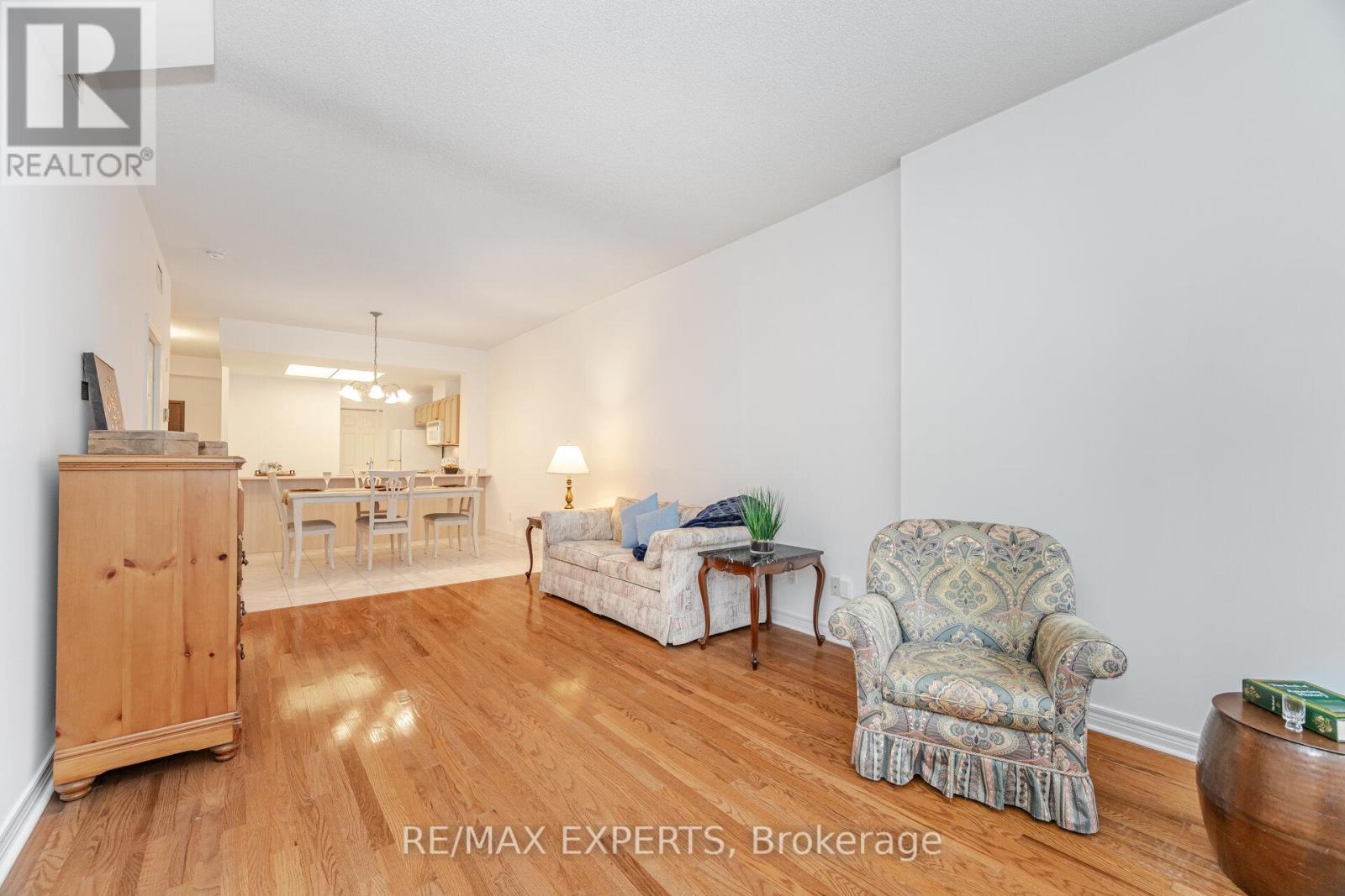 121 Woodbridge Avenue, Vaughan, Ontario  L4L 2S6 - Photo 24 - N12502694