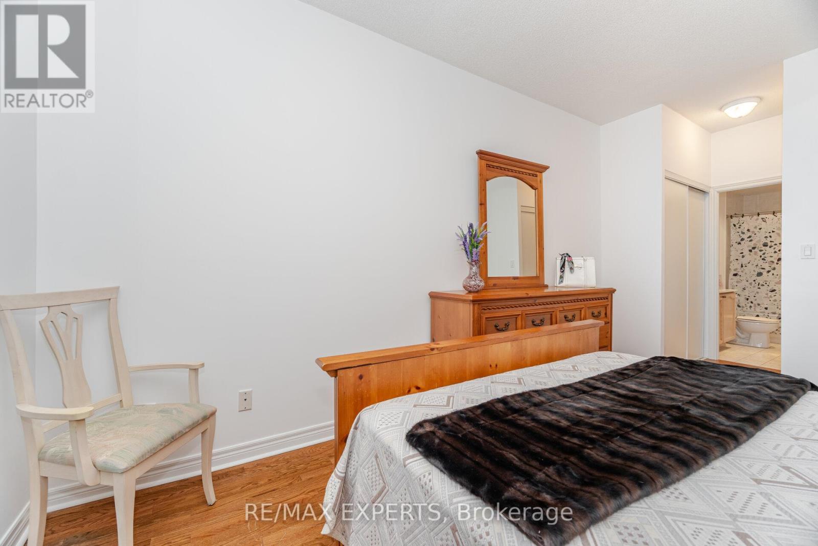 121 Woodbridge Avenue, Vaughan, Ontario  L4L 2S6 - Photo 30 - N12502694