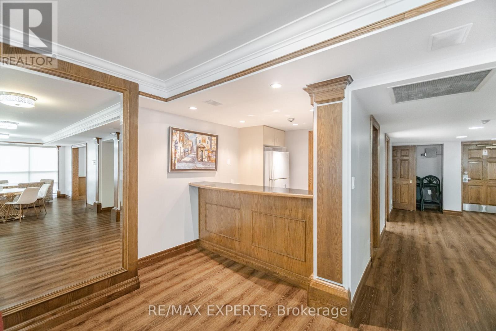 121 Woodbridge Avenue, Vaughan, Ontario  L4L 2S6 - Photo 43 - N12502694