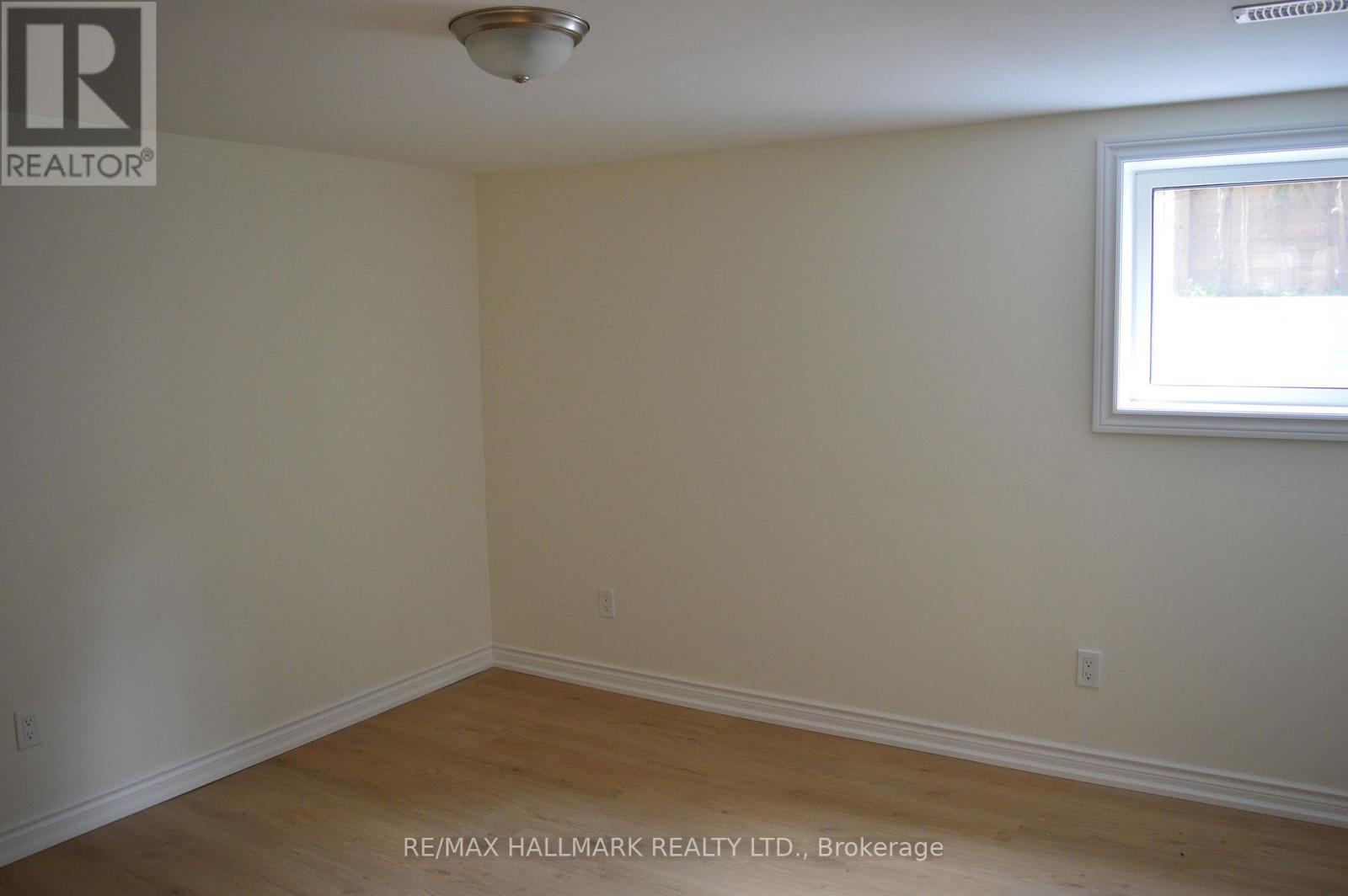 Lower - 10 Johnson Road, Aurora, Ontario  L4G 2A2 - Photo 11 - N12502714