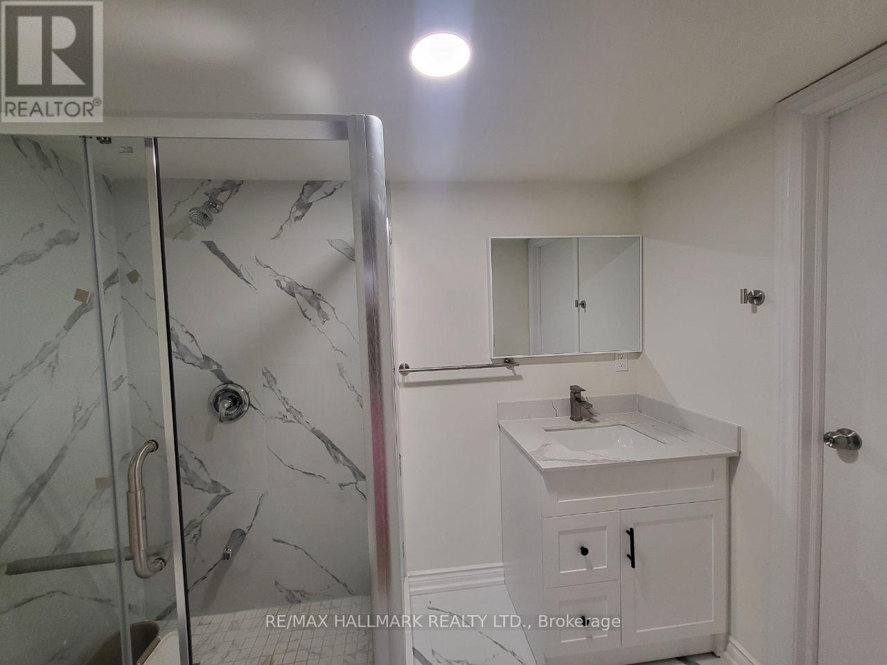 Lower - 10 Johnson Road, Aurora, Ontario  L4G 2A2 - Photo 12 - N12502714