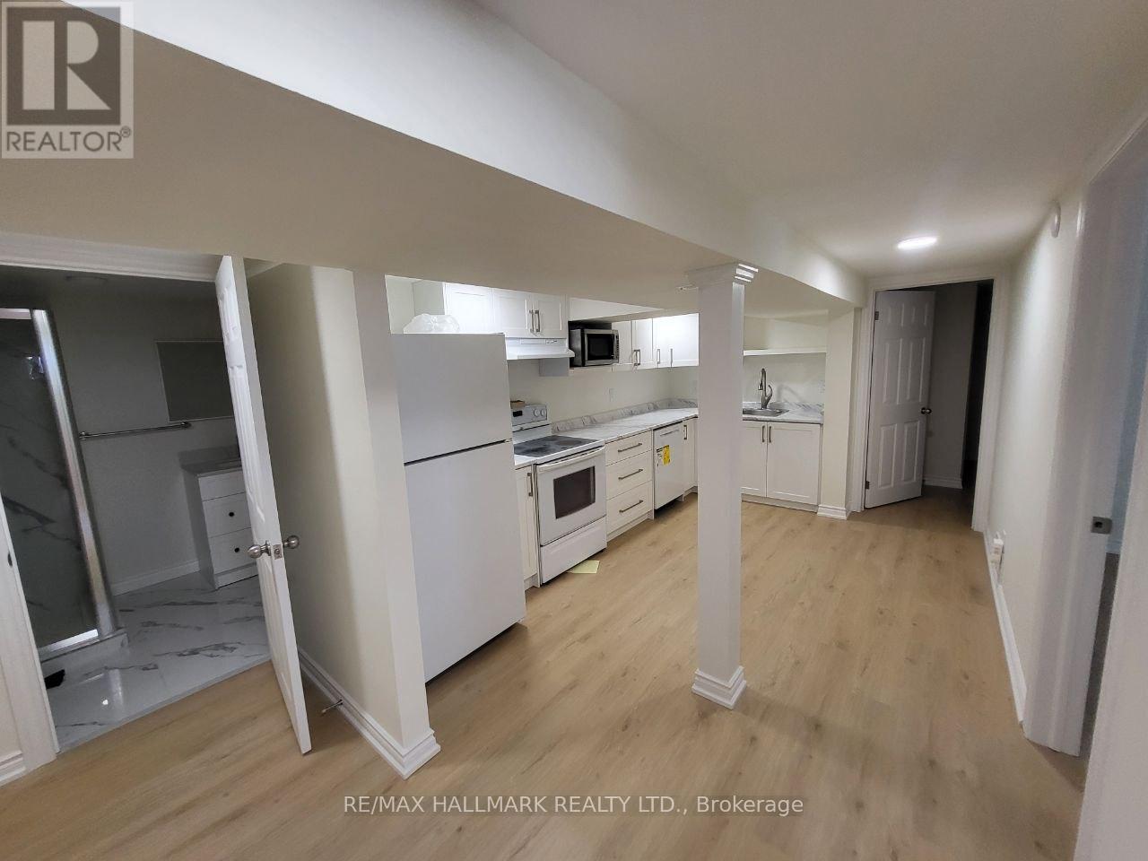 Lower - 10 Johnson Road, Aurora, Ontario  L4G 2A2 - Photo 5 - N12502714