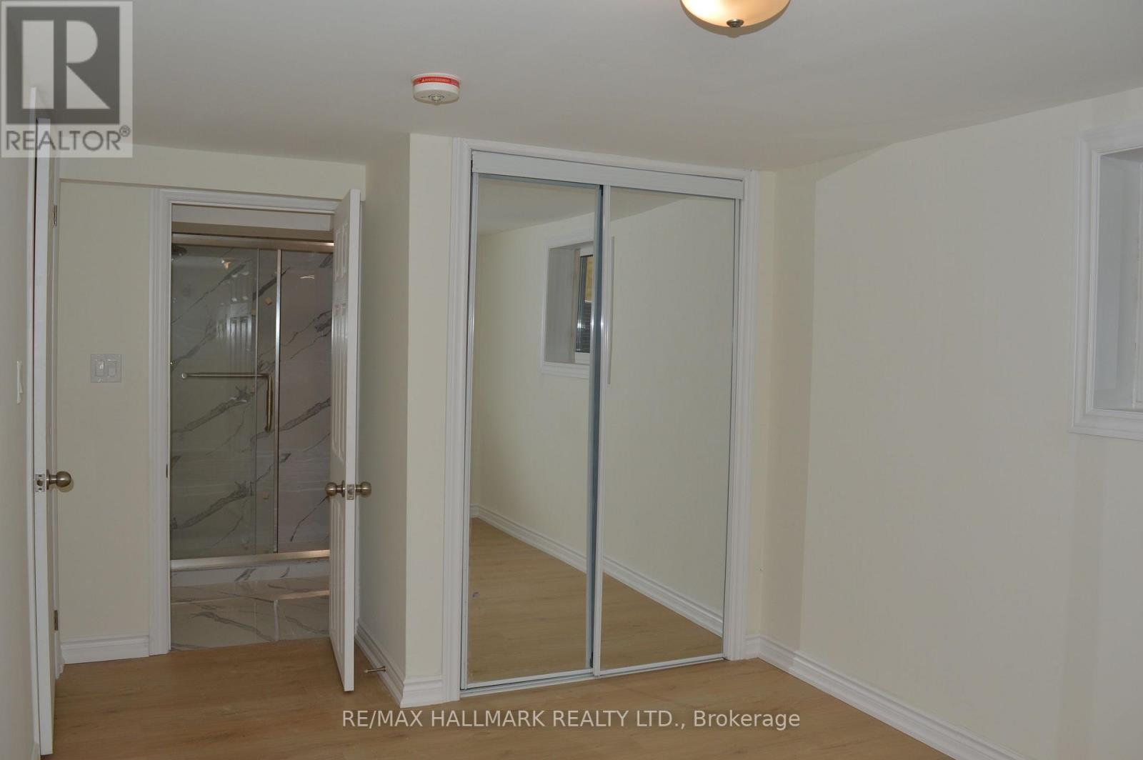 Lower - 10 Johnson Road, Aurora, Ontario  L4G 2A2 - Photo 9 - N12502714