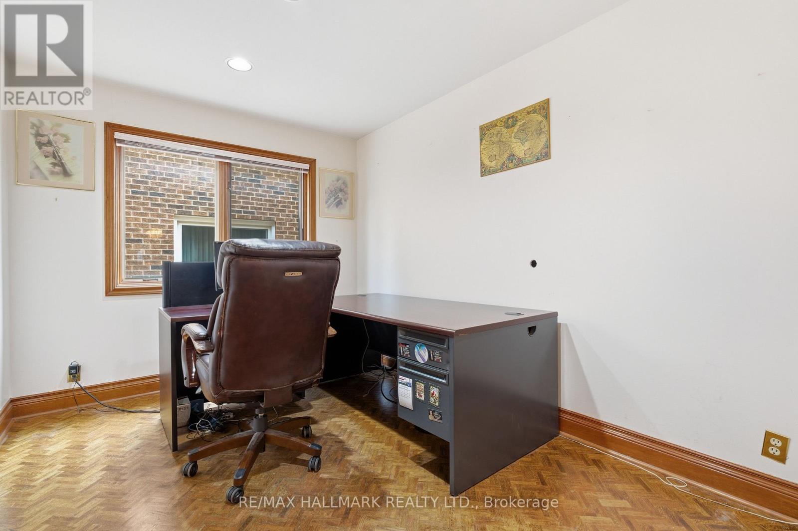 24 Whalen Court, Richmond Hill, Ontario  L4C 9T4 - Photo 17 - N12502736