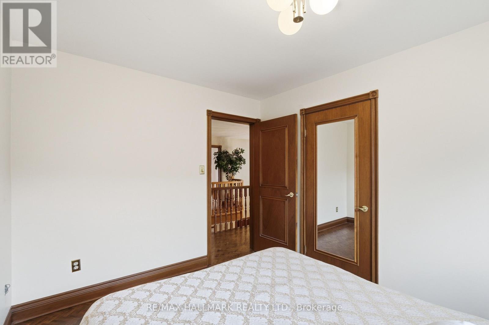 24 Whalen Court, Richmond Hill, Ontario  L4C 9T4 - Photo 34 - N12502736