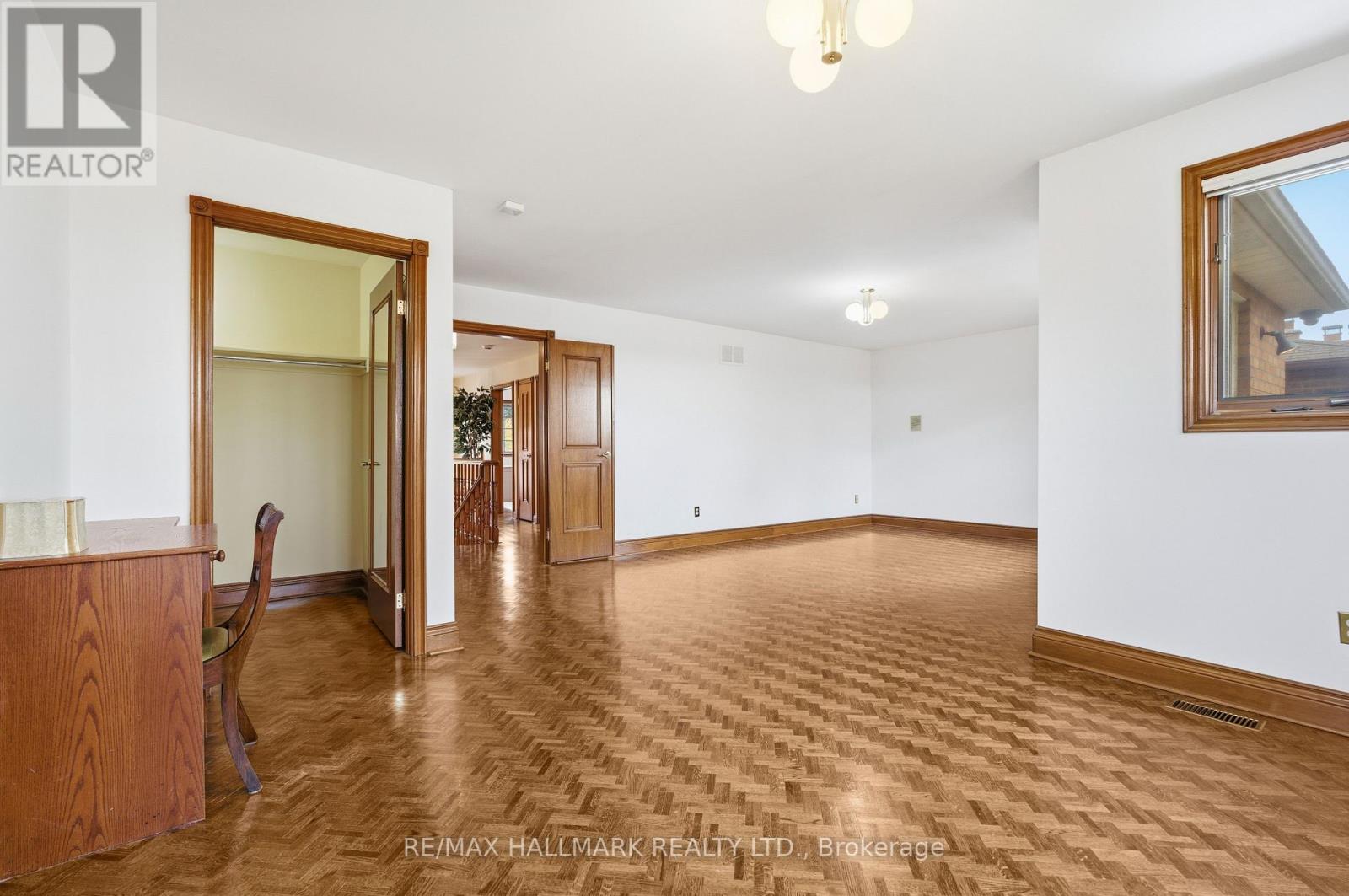 24 Whalen Court, Richmond Hill, Ontario  L4C 9T4 - Photo 36 - N12502736