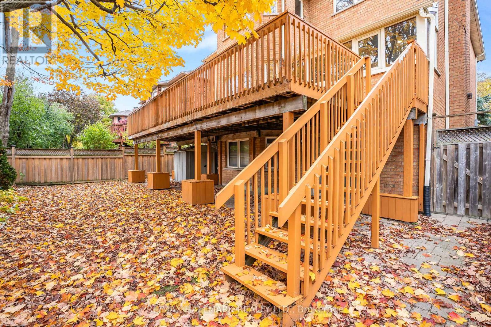 24 Whalen Court, Richmond Hill, Ontario  L4C 9T4 - Photo 49 - N12502736