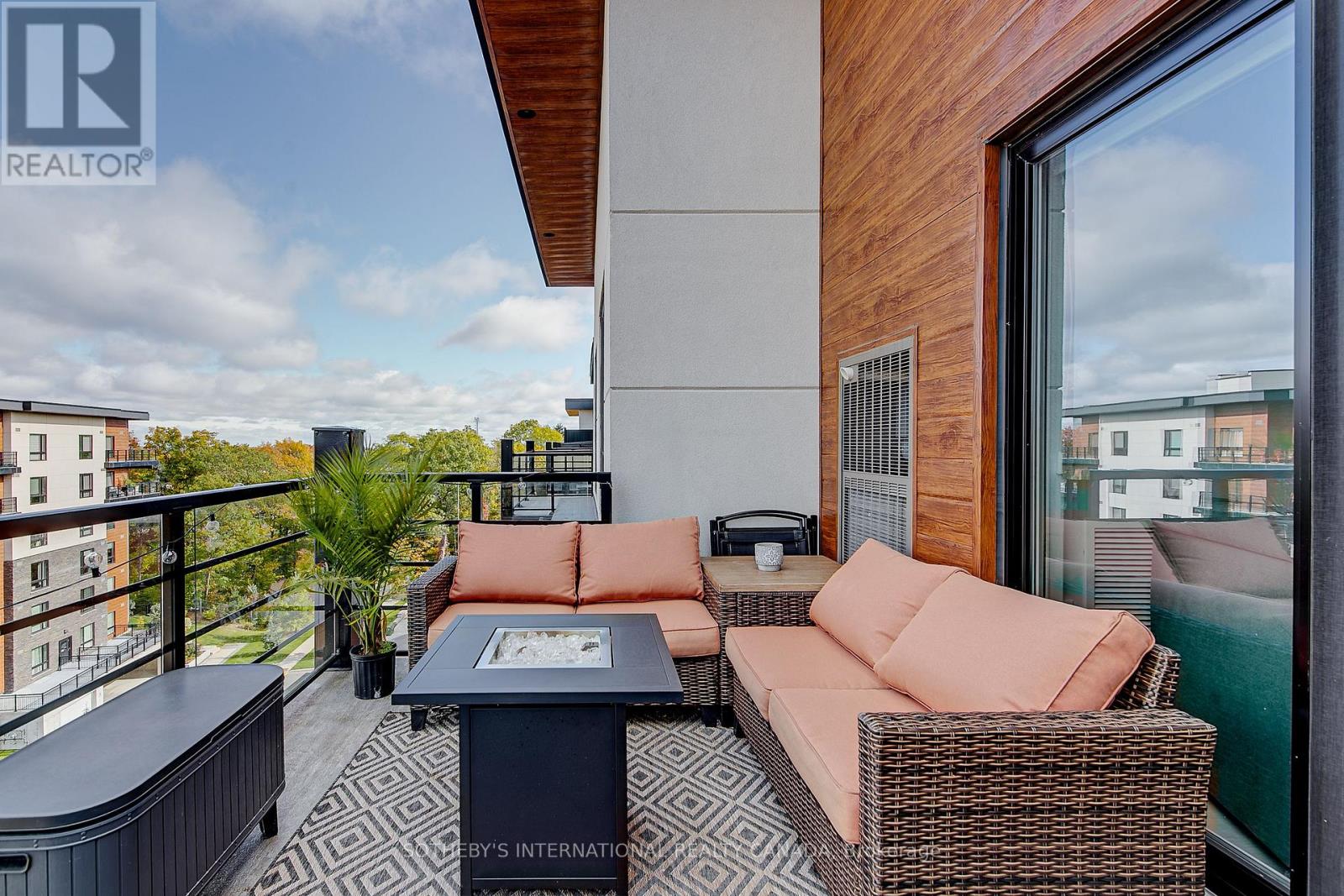 609 - 304 Essa Road, Barrie (Ardagh), Ontario  L4N 9C5 - Photo 18 - S12502730