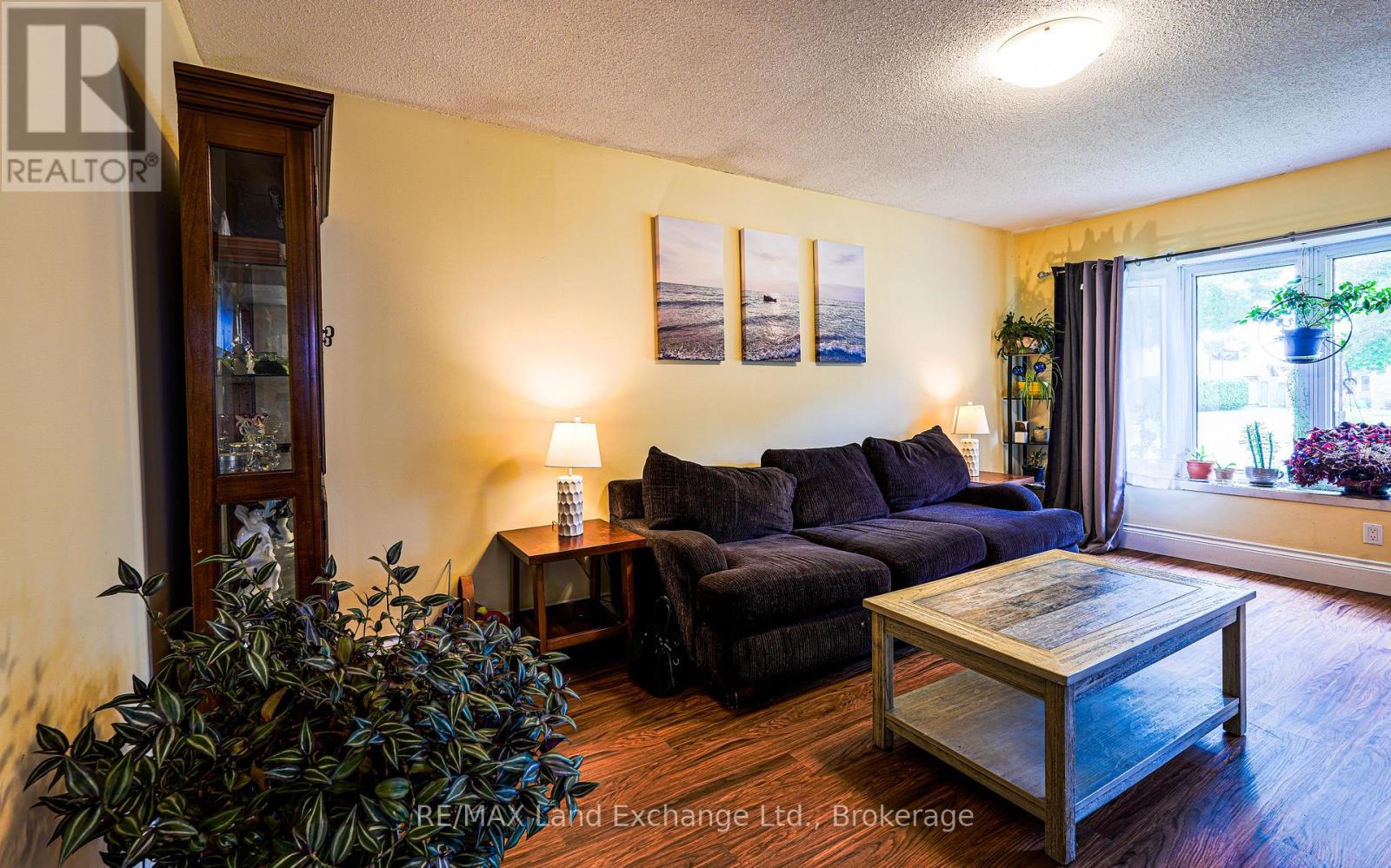 824 Andrew Malcolm Drive, Kincardine, Ontario  N2Z 1M6 - Photo 13 - X12502836