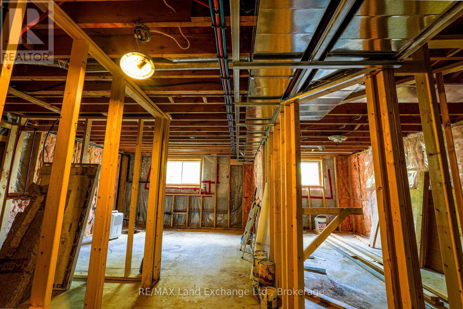 824 Andrew Malcolm Drive, Kincardine, Ontario  N2Z 1M6 - Photo 32 - X12502836