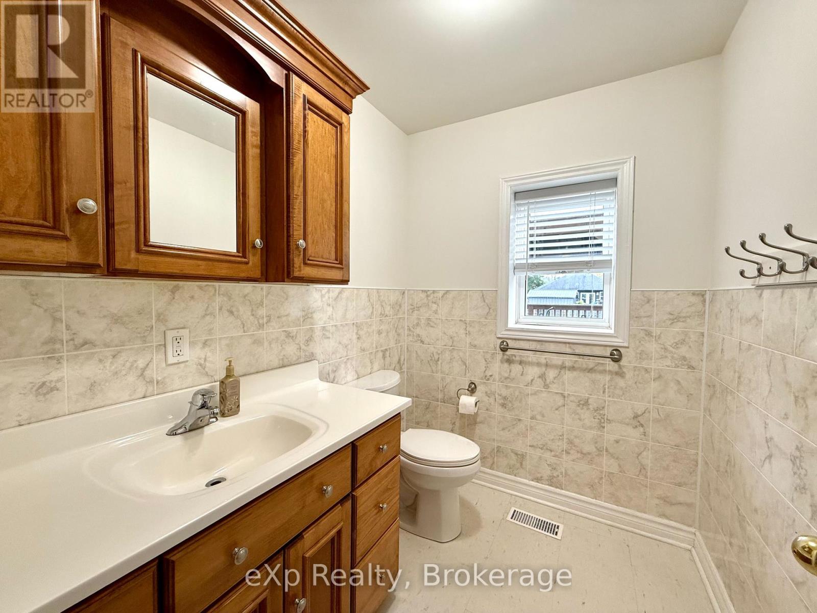 65 Elora Street N, Minto, Ontario  N0G 1M0 - Photo 14 - X12502924