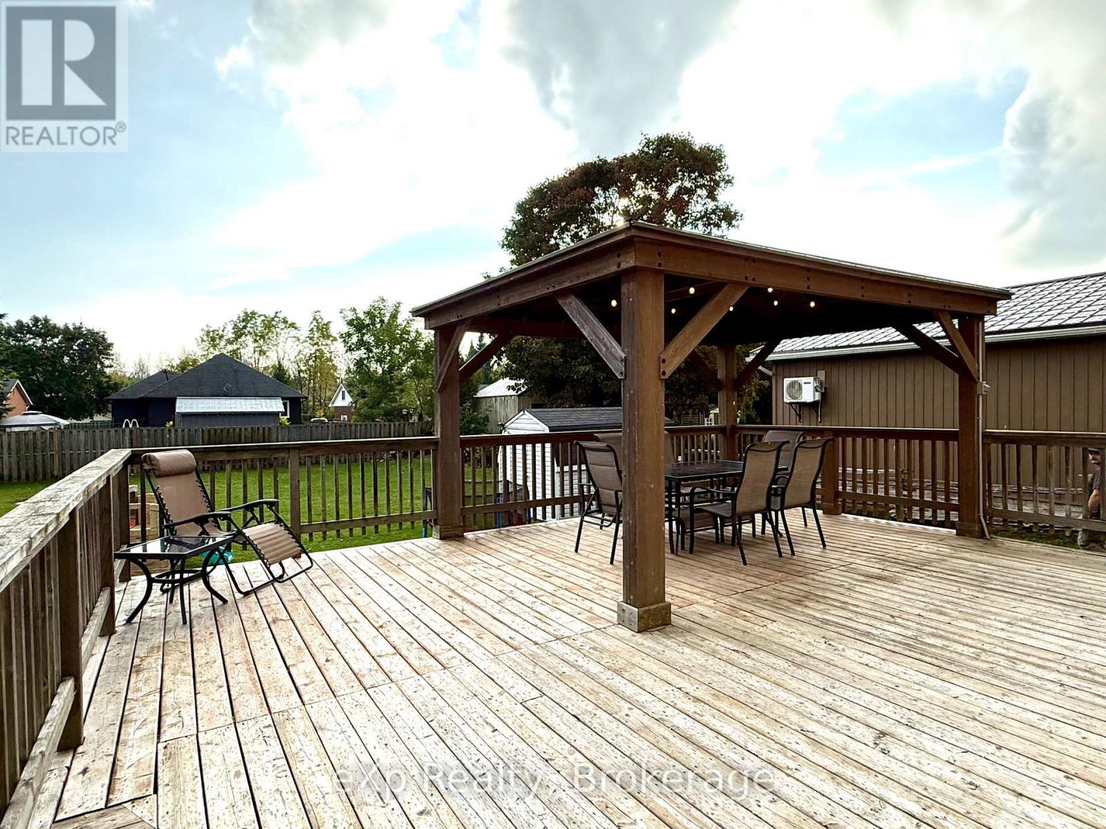 65 Elora Street N, Minto, Ontario  N0G 1M0 - Photo 27 - X12502924