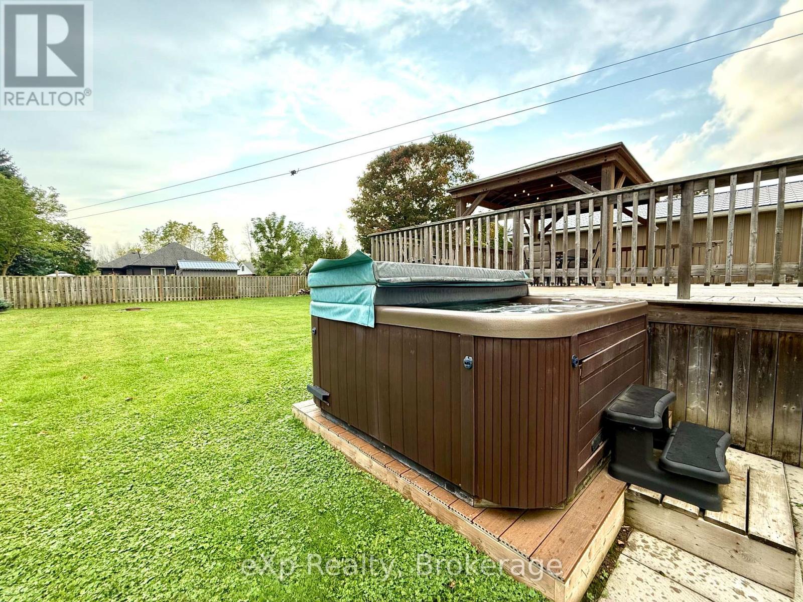 65 Elora Street N, Minto, Ontario  N0G 1M0 - Photo 28 - X12502924