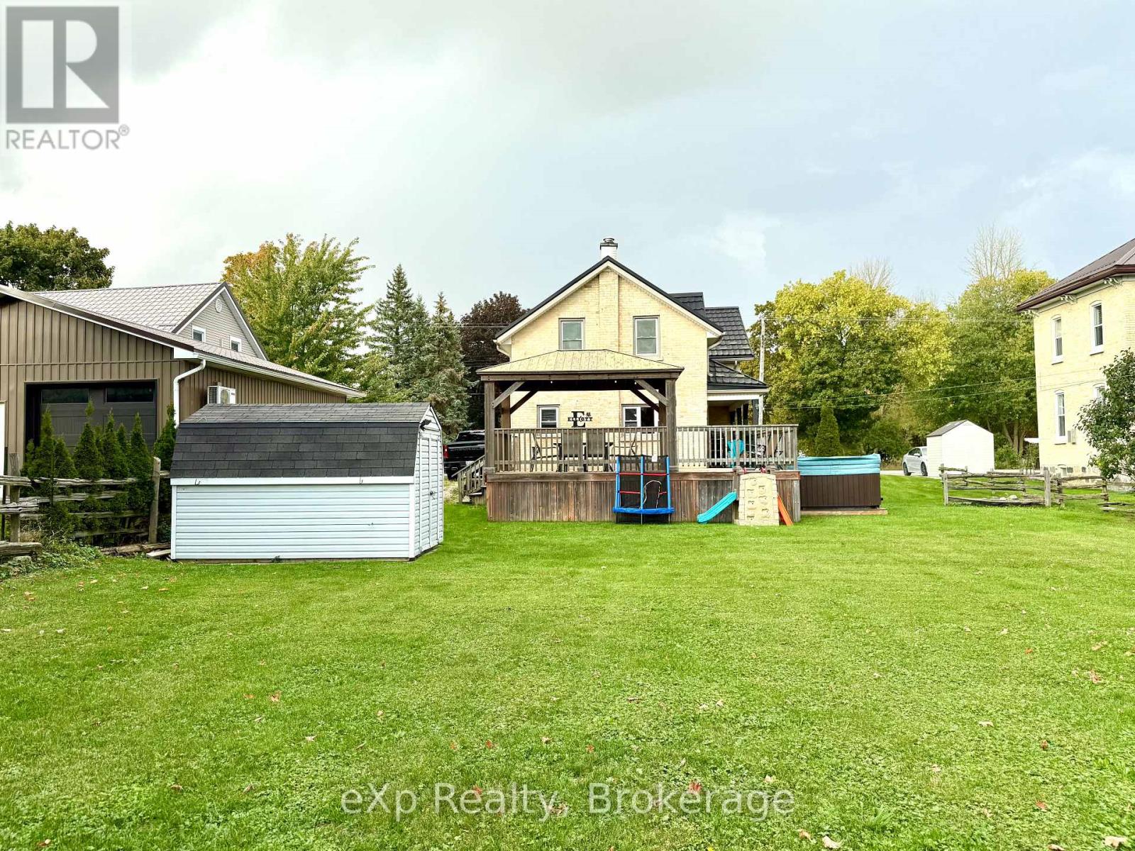 65 Elora Street N, Minto, Ontario  N0G 1M0 - Photo 31 - X12502924