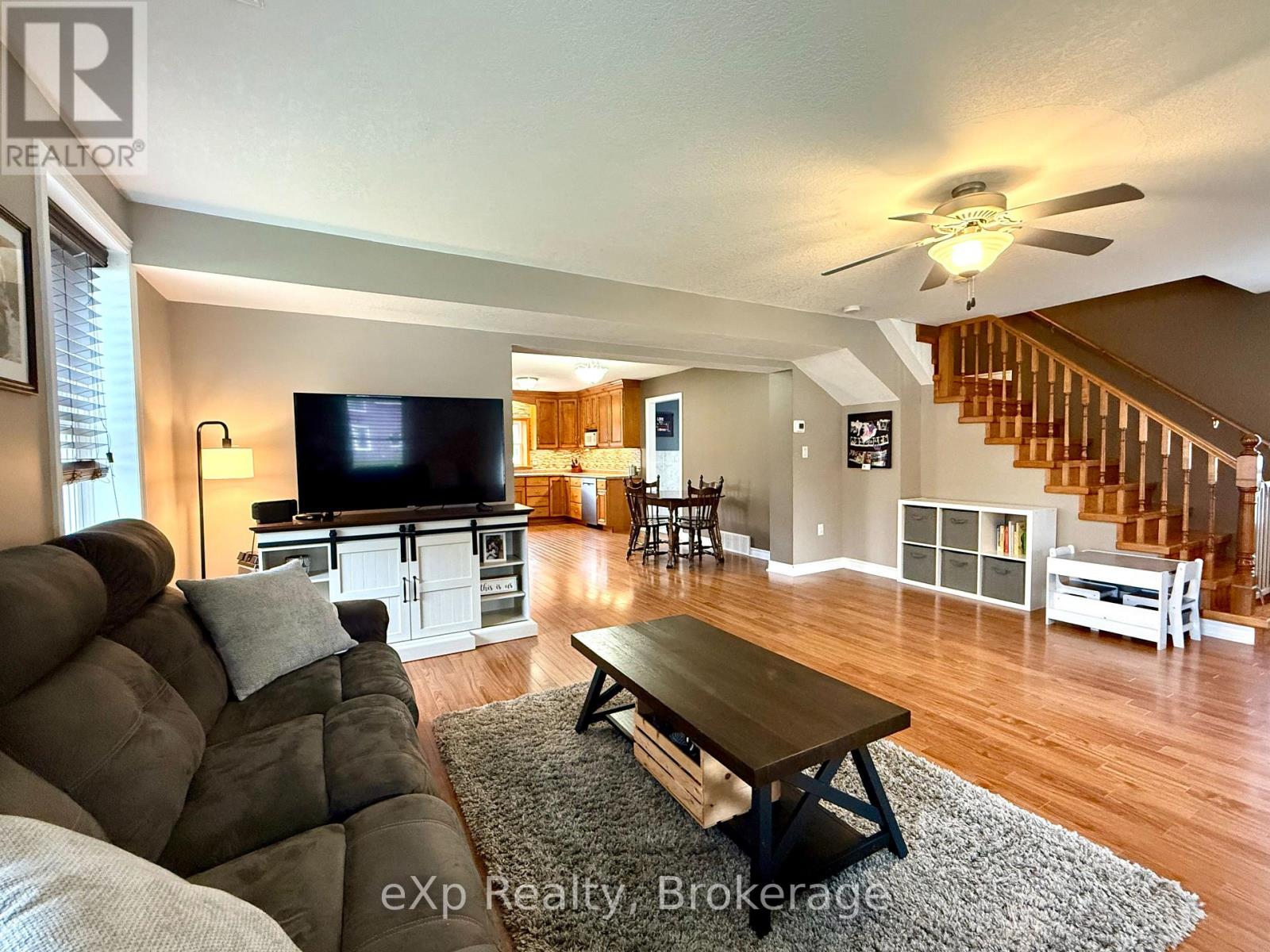 65 Elora Street N, Minto, Ontario  N0G 1M0 - Photo 9 - X12502924